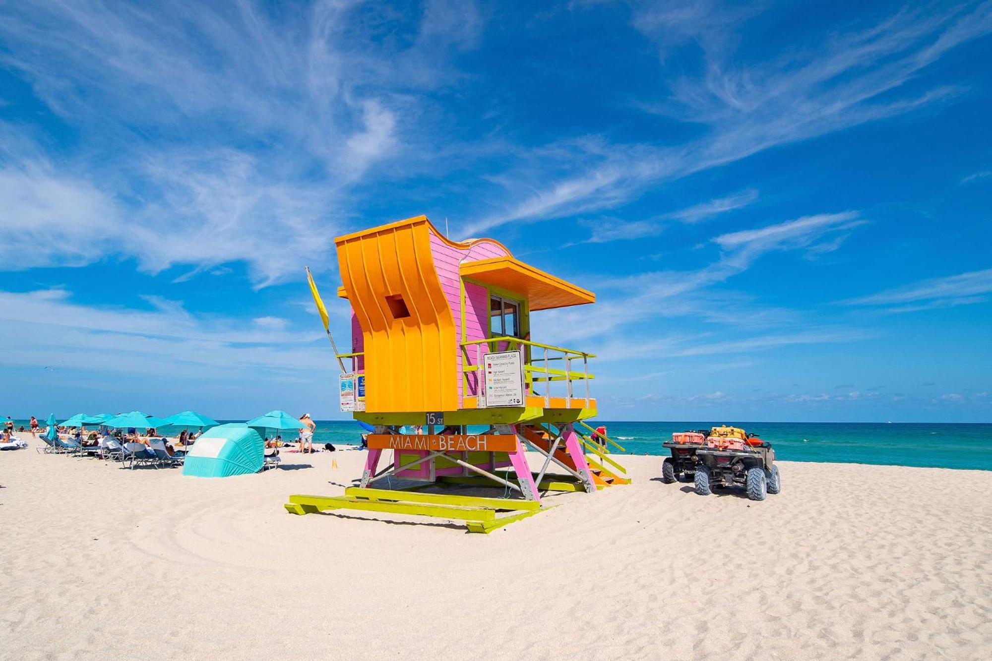 Beachfront 1 Bedroom With 2 Queen Beds On Ocean Drive Miami Beach Exterior photo